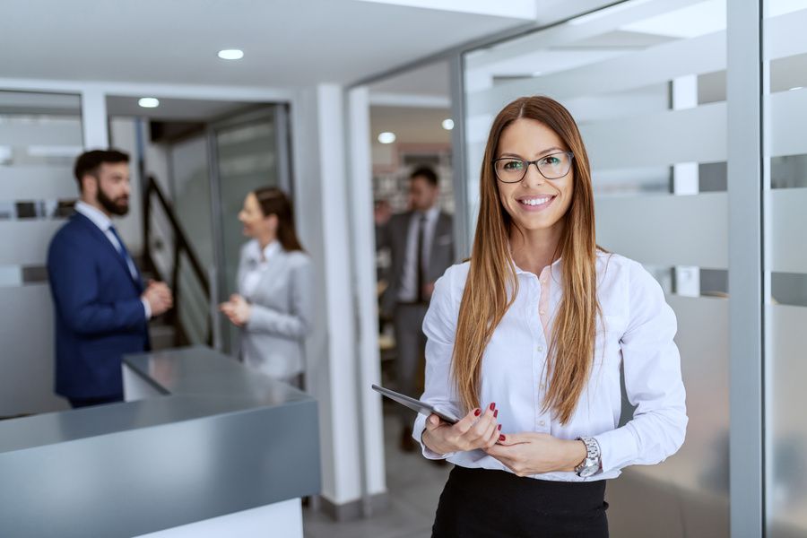 Créer un CV d'assistant de direction facilement