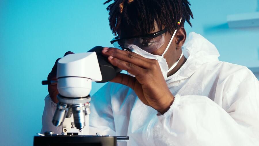 Rédiger un CV efficace technicien en laboratoire